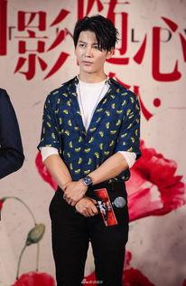 杜鹃演的照片,捕捉瞬间之美